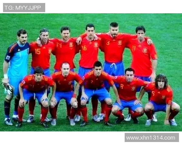 足球传奇:探索历代球星的崛起与辉煌历程 足球传奇:探索历代球星的崛起与辉煌历程