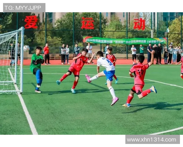 新生代小将足球球星闪耀绿茵场逐梦未来点燃无限激情希望 新生代小将足球球星闪耀绿茵场逐梦未来点燃无限激情希望